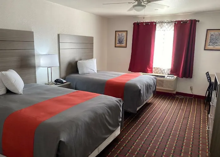 Guest House Inn Medical District Near Texas Tech Univ