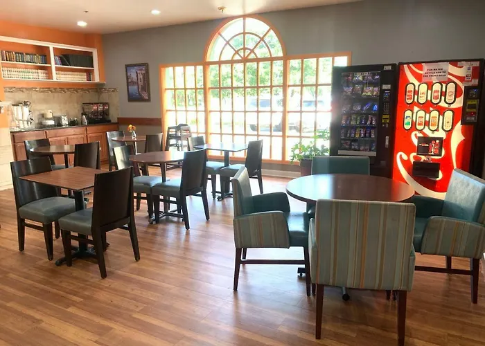 Guest House Inn Medical District Near Texas Tech Univ